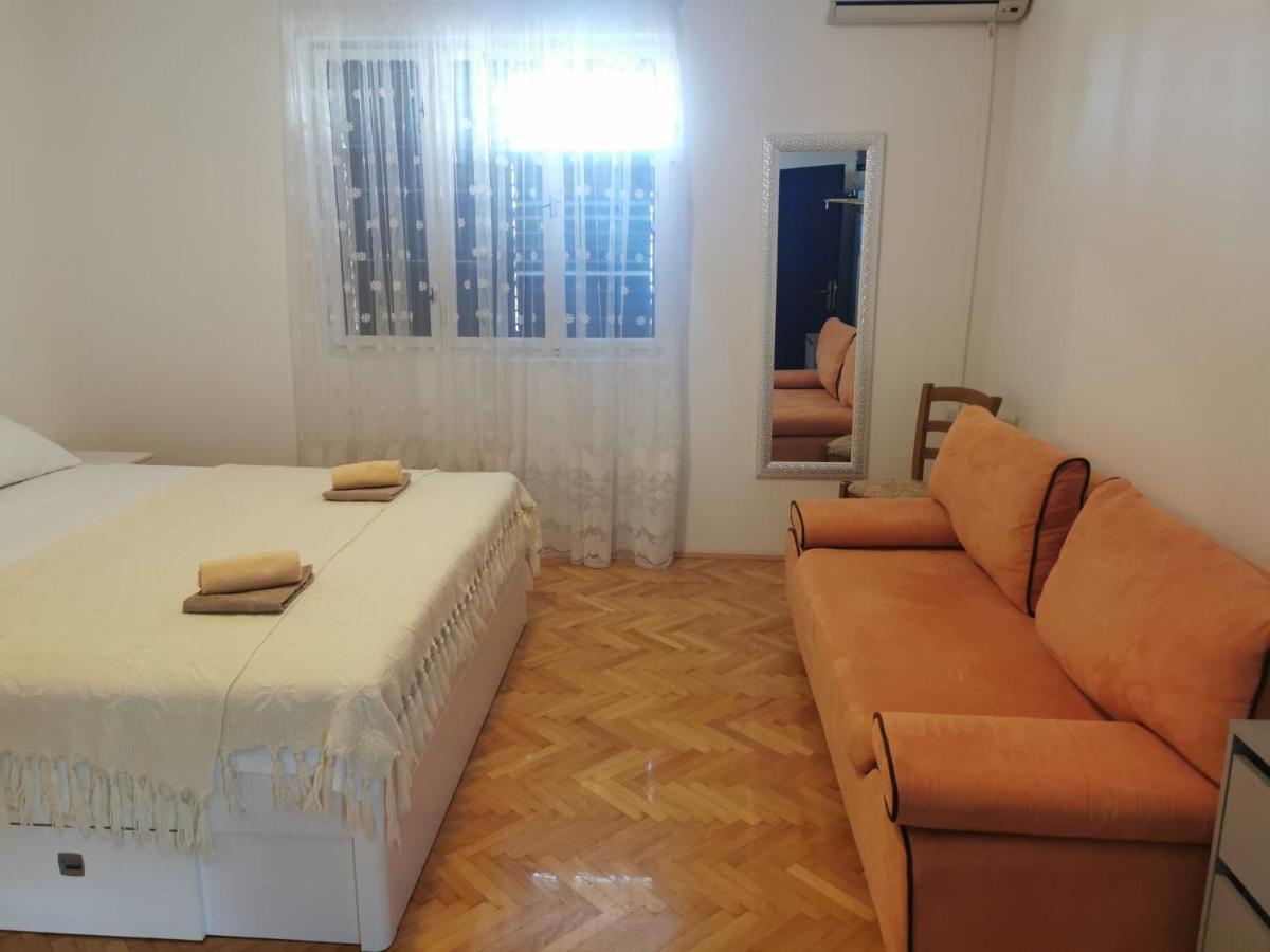 Apartments Sanja Povljana Esterno foto